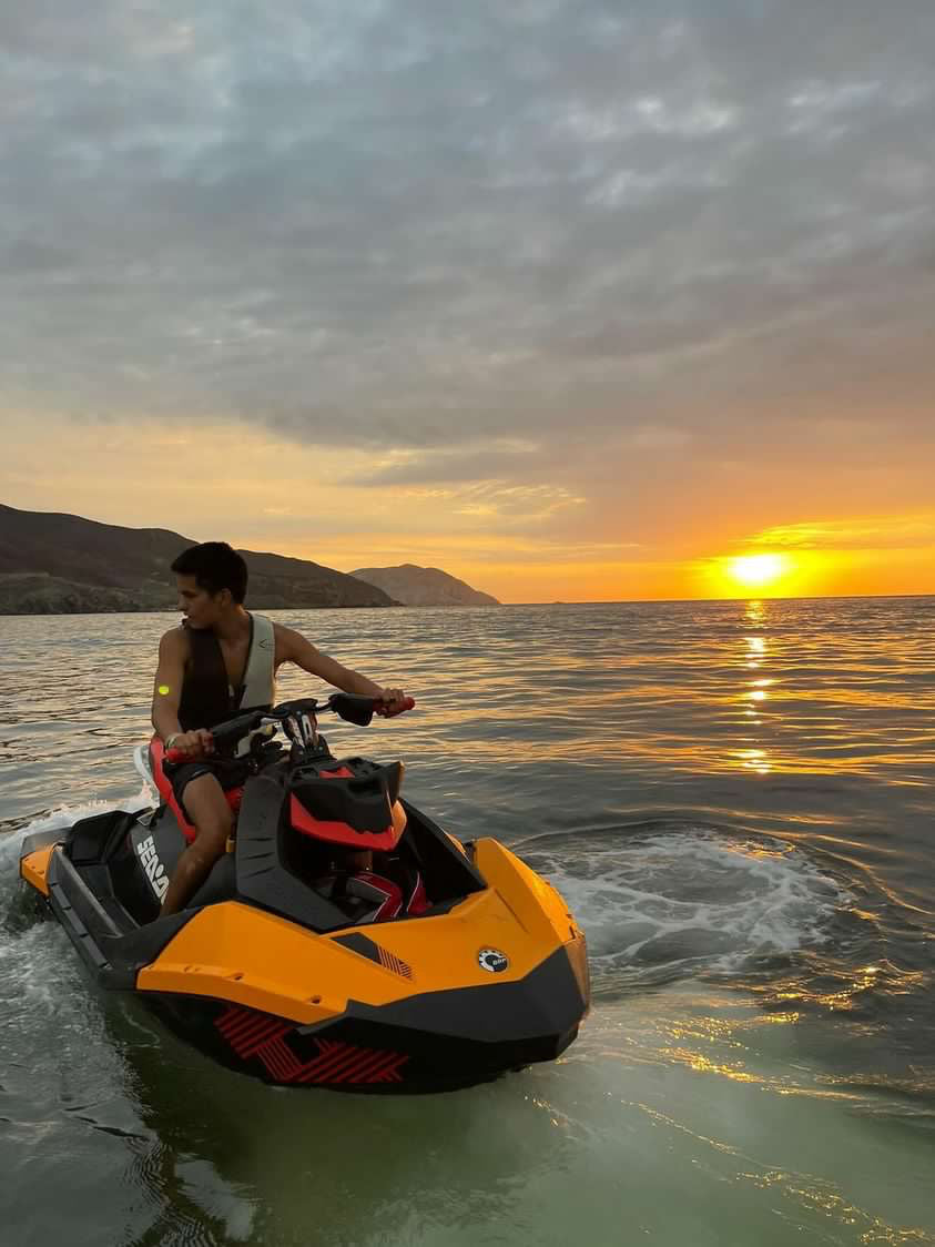 SEA-DOO SPARK TRIXX